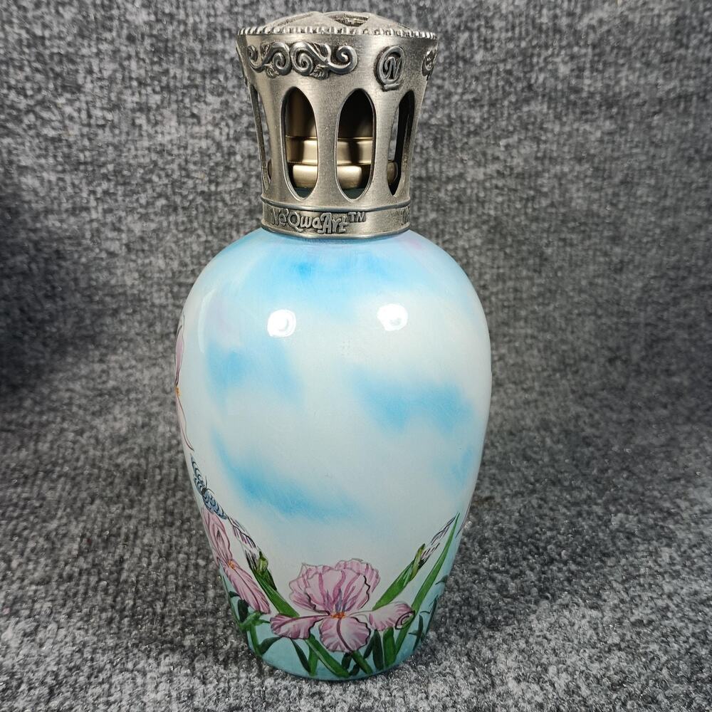 Ne Qwa Art Fragrance Oil Lamp Tom Wood Iris Hummingbird Signed w Box COA - Picture 4 of 14